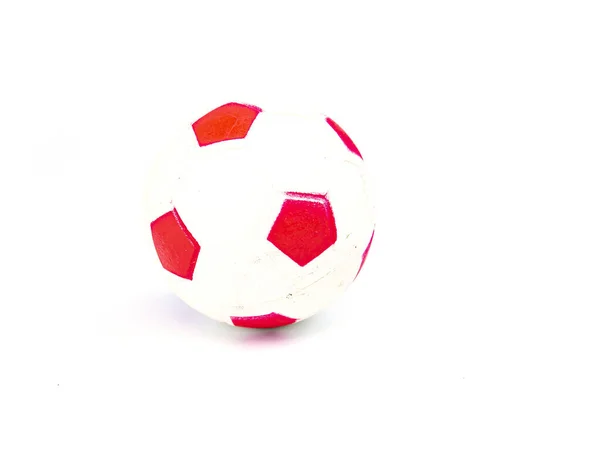 Футбольный мяч на белом фоне . — стоковое фото