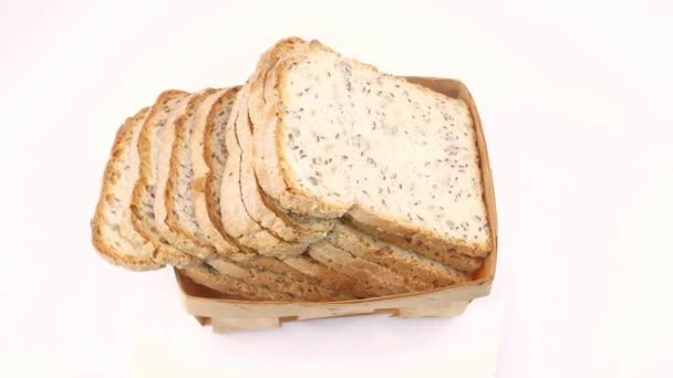 Brot Scheiben Auf Weißem Hintergrund Leinsamen Brottag Food Foto Orte — Stockvideo