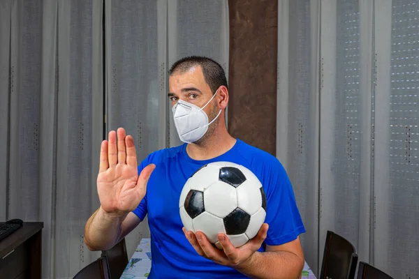 Hombre Barbudo Pelo Corto Con Camisa Azul Máscara Para Prevenir — Foto de Stock