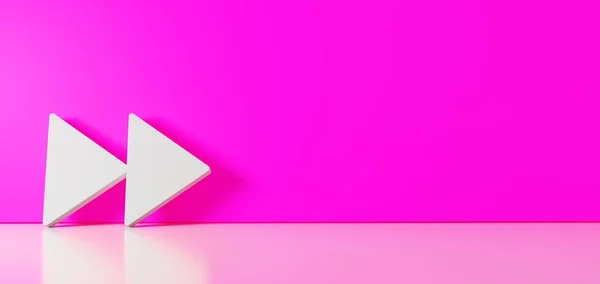 Representación en 3D del símbolo blanco del icono de avance rápido apoyado en la pared de color con reflejo del suelo con espacio vacío en el lado derecho — Foto de Stock