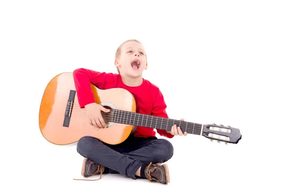 Petit garçon avec guitare — Photo