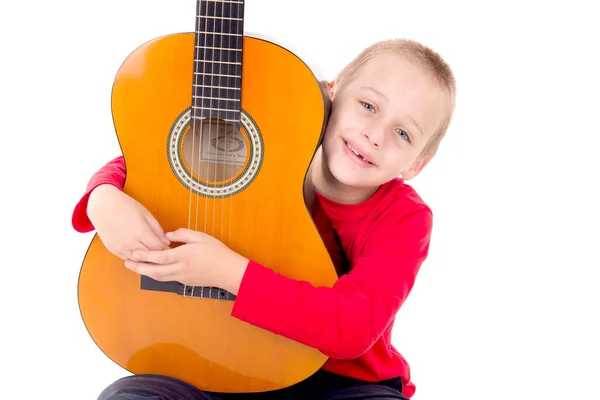 Petit garçon avec guitare — Photo