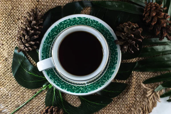 Çuval bezi yapraklı çay. 