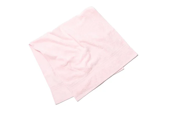 Смятое розовое полотенце изолированы на белом фоне — стоковое фото