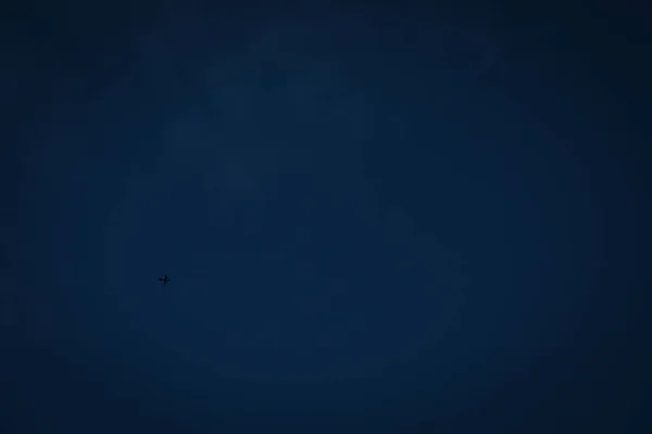 Piękne Wieczorne Niebo Samolotem Miejsce Tekst — Zdjęcie stockowe