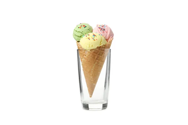 Мороженое Вафлях Белом Фоне — стоковое фото