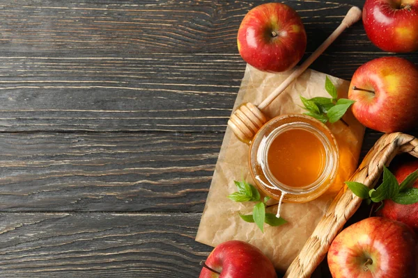 Äpfel Und Honig Auf Holzgrund Draufsicht — Stockfoto