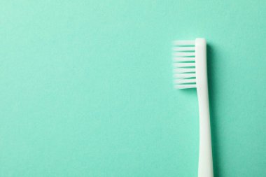 Nane arkaplanda diş fırçası, metin için boşluk
