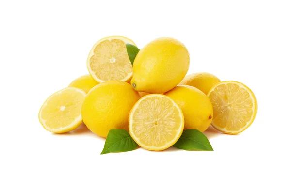 新鲜的柠檬在白色背景上被分离出来 成熟的水果 — 图库照片