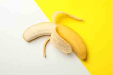 İki tonlu muz. Taze meyve.