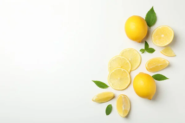 Frische Zitronen Auf Weißem Hintergrund Draufsicht Reife Früchte — Stockfoto