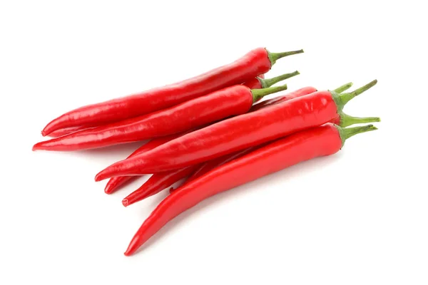 Smaczne Czerwone Papryki Chili Izolowane Białym Tle — Zdjęcie stockowe