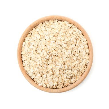 Beyaz arka planda yulaf ezmeli kase