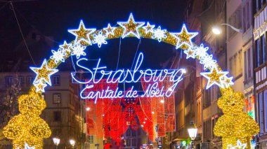 Strazburg 29 Aralık 2015. Strazburg'un şehir merkezinde giriş