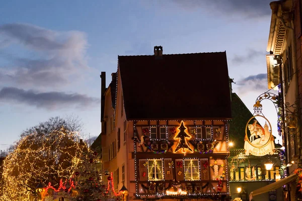 Кольмар 29 грудня 2015:. Timbered будинків в Європі Petite Веніз Кольмар, Франції, — стокове фото
