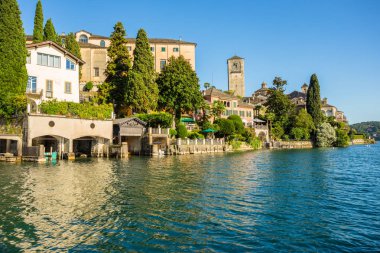 Köy Orta ve Island San Giulio Lake Orta, İtalya