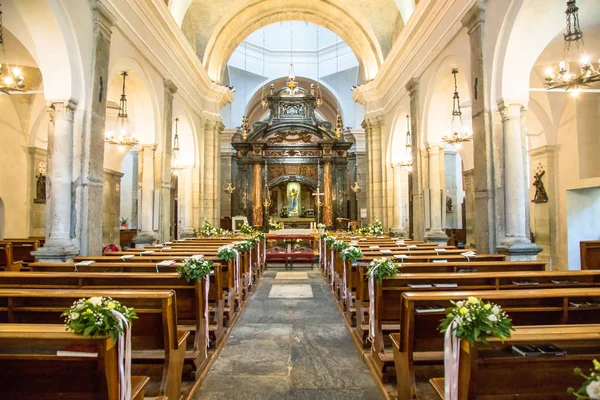 Santuario de Oropa, 25 de junio de 2016. Santuario En las montañas de Biella — Foto de Stock