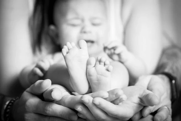 Pequeño pie infantil — Foto de Stock