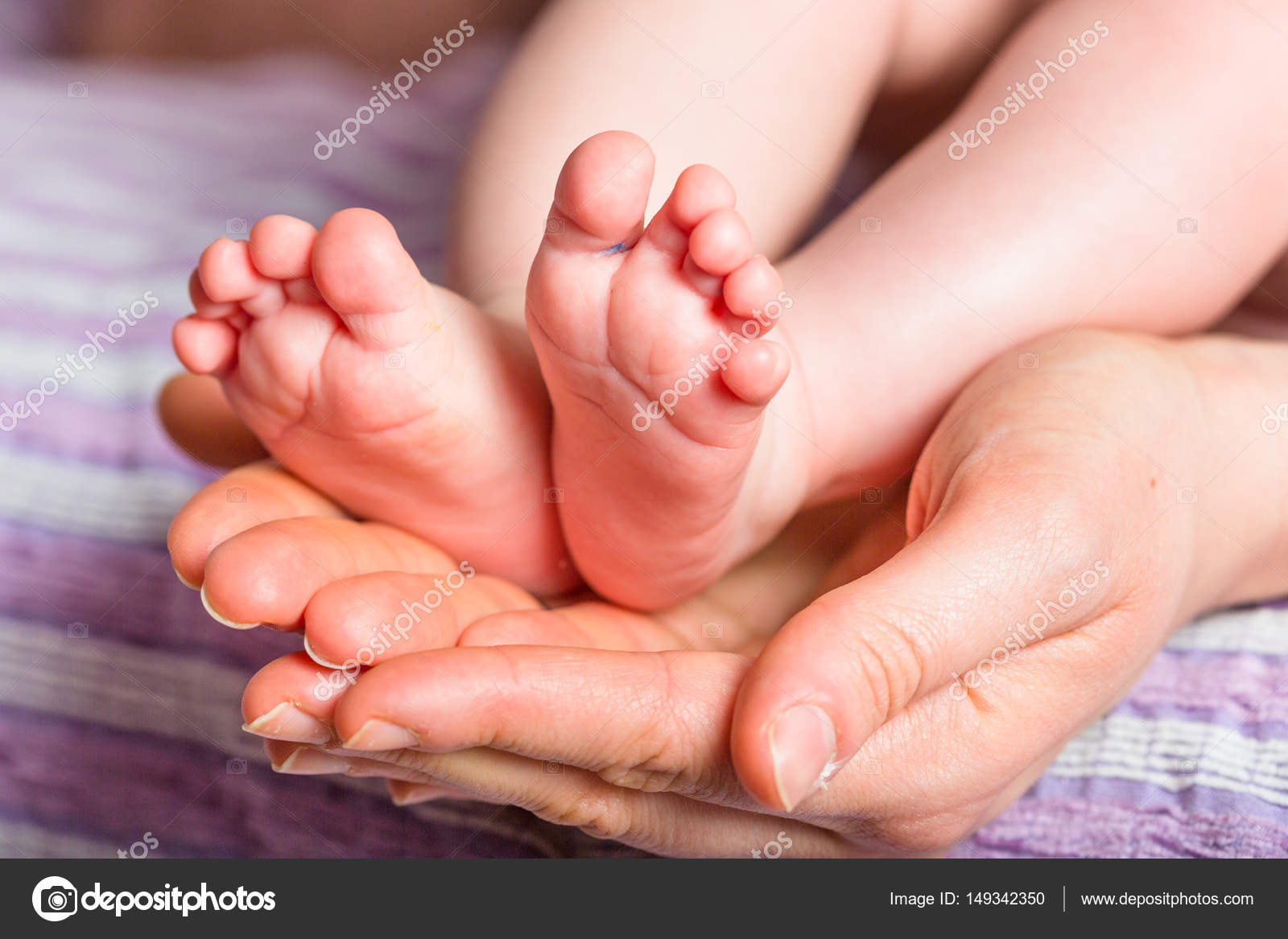 Petit Pied De Bebe Image Libre De Droit Par Elitravo C Petit Pied De Bebe Image Libre De Droit Par Elitravo C