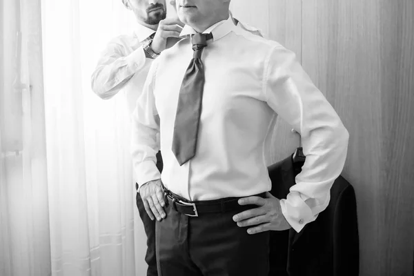 Beyaz gömlek ve kravat — Stok fotoğraf