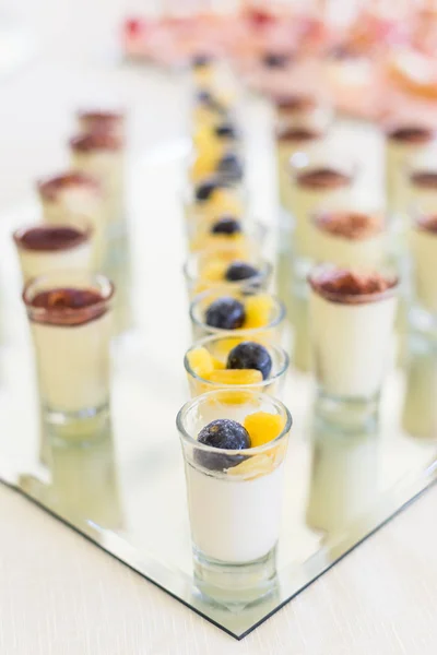 Mini dessert assortiti — Foto Stock