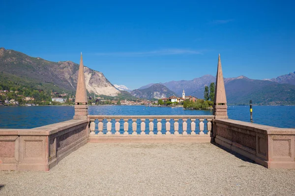 Lago Maggiore, Isla de los Pescadores, Stresa italia — Foto de Stock