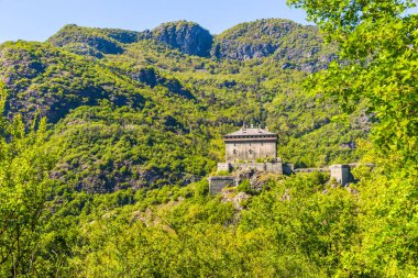 VERRES Kalesi, Aosta Vadisi, Kuzey İtalya