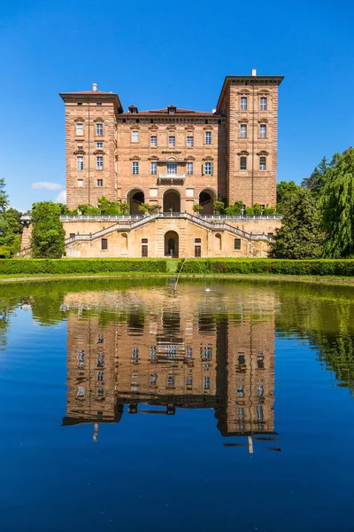 Château de Ducal Aglie dans le Piémont, Italie . — Photo