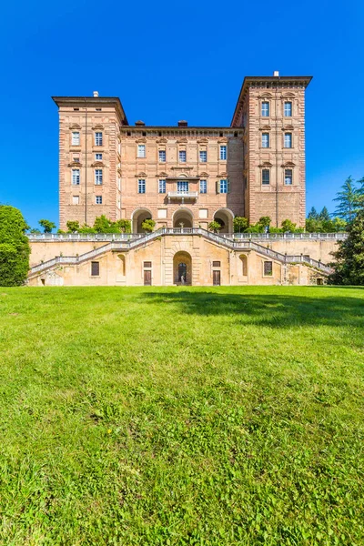 Château de Ducal Aglie dans le Piémont, Italie . — Photo