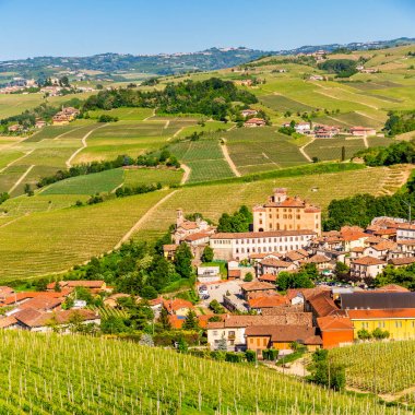 Barolo kalenin Piedmont, İtalya