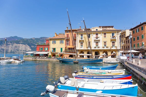 Srpna2019 Malý Přístav Malcesine Jezero Garda Benátsko Itálie — Stock fotografie