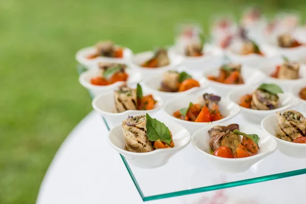 Gemüse Und Käse Sortiment Vorspeisen Und Fingerfood — Stockfoto