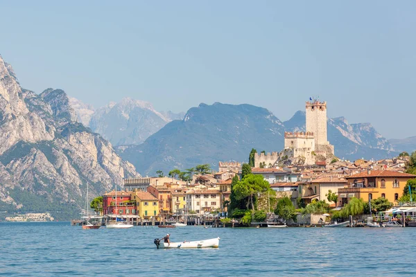 Vista Torre Malcesine Lago Garda Véneto Italia — Foto de Stock