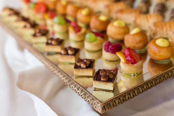 Délicieux Mini Desserts Mini Gâteaux — Photo