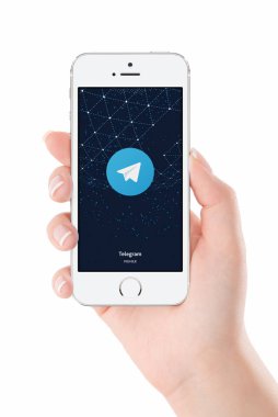 Telgraf açık ağ Ton beyaz kağıt kapağını el iphone sergilenen