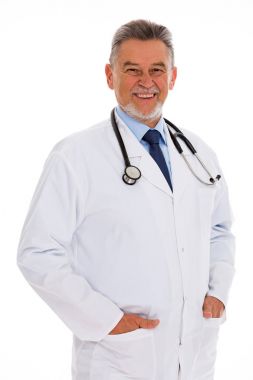 Olgun erkek doktor gülümseyen