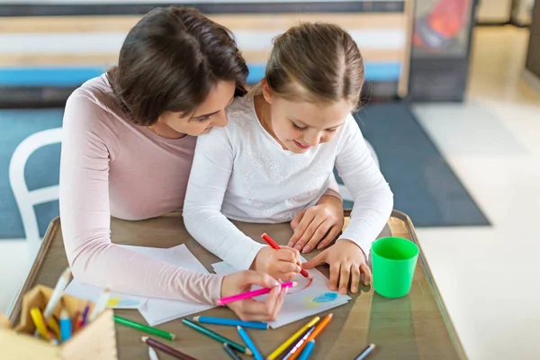 Dibujo de madre e hija — Foto de Stock