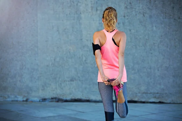 Female runner outdoors — Stock Photo, Image