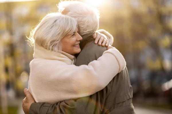 Senior Couple Hugging Outdoors Autumn — Stok fotoğraf