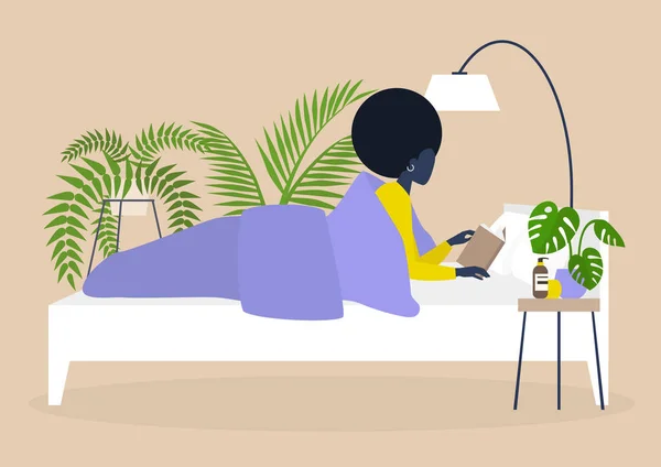 年轻的黑人女性角色在床上看书 卧室室内设计 千年生活方式 — 图库矢量图片