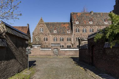 Gent, Belçika - 22 Mart 2020: The Saint Elisabeth beguinage veya Groot Begijnhof Unesco Dünya Mirası