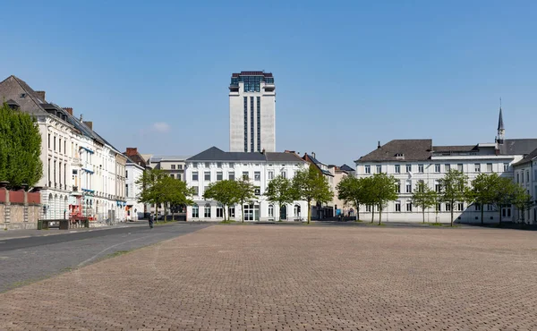 Gand, Belgique - 26 avril 2020 : La Tour du Livre, chef-d'œuvre moderniste de l'architecte belge Henry van de Velde . — Photo