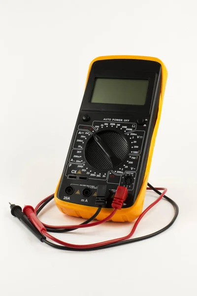 Digital multimeter med sonder — Stockfoto