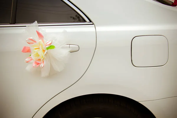 Close Uma Tampa Tampa Gasolina Carro Casamento Branco Moderno — Fotografia de Stock
