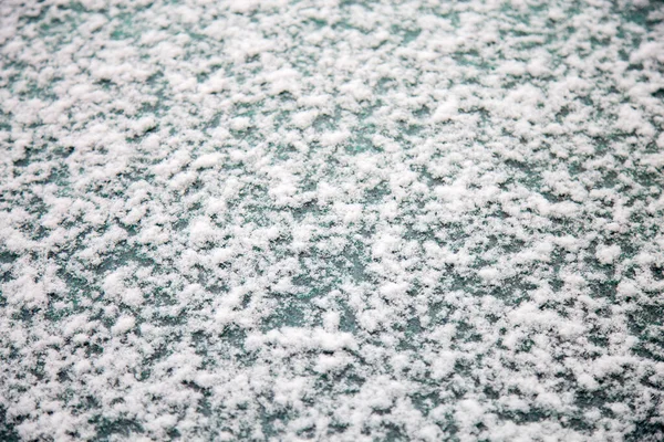Tło Płatków Śniegu Zielonej Metalowej Powierzchni Wiele Płatków Śniegu Masce — Zdjęcie stockowe