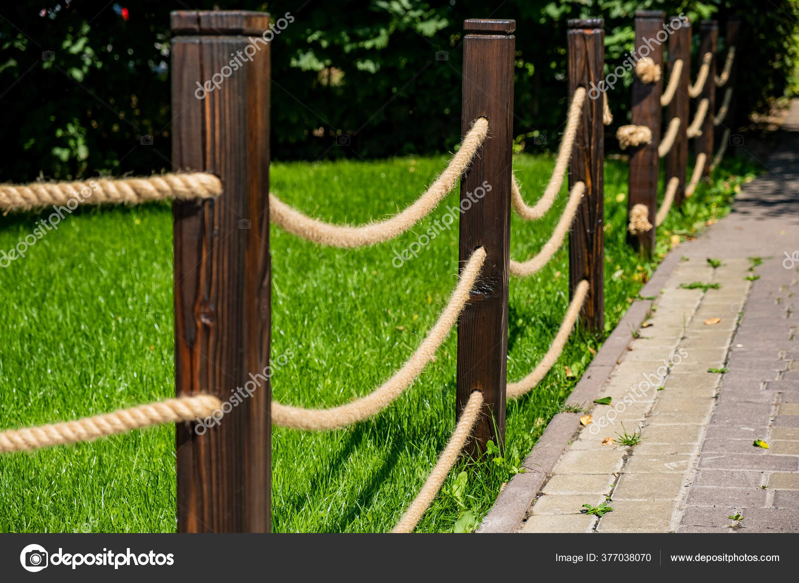 Small Decorative Fence Fence Made Wooden Poles Ropes — Stock Photo