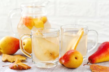 Tatlı armut kompostosu