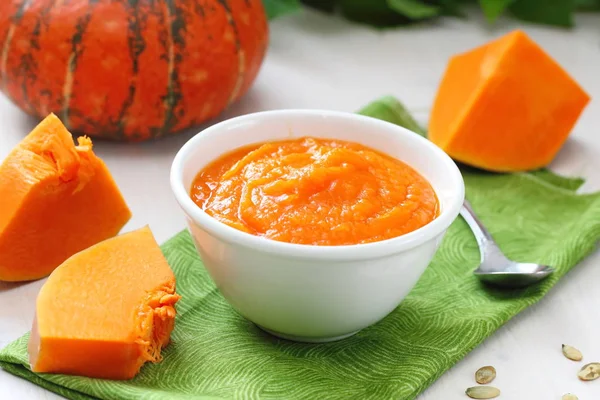 Ev yapımı kabak püresi