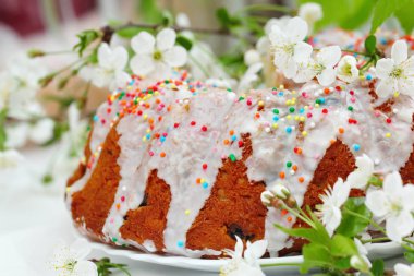 yumurta ve Paskalya kek