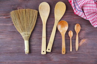 Ahşap mutfak aletleri